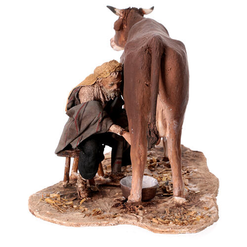 Hirte, eine Kuh melkend, für 13 cm Krippe von Angela Tripi, Terrakotta 7