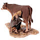 Hirte, eine Kuh melkend, für 13 cm Krippe von Angela Tripi, Terrakotta s3