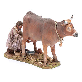 Crèche Noel Angela Tripi: Berger qui trait une vache 13 cm Angela Tripi Crèche Noel Angela Tripi: Berger qui trait une vache 13 cm Angela Tripi