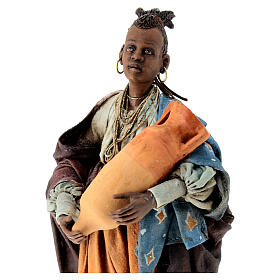 Mujer negra de pie con cántaros 18 cm Angela Tripi