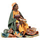 Femme maure assise avec vaisselle 18 cm Angela Tripi s6