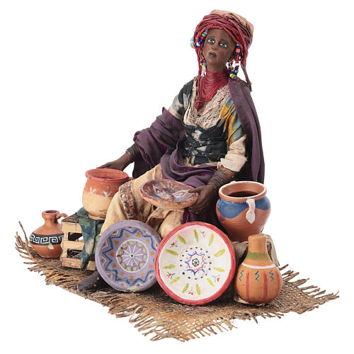 Moor Woman sitting with pottery 18cm Angela Tripi 6