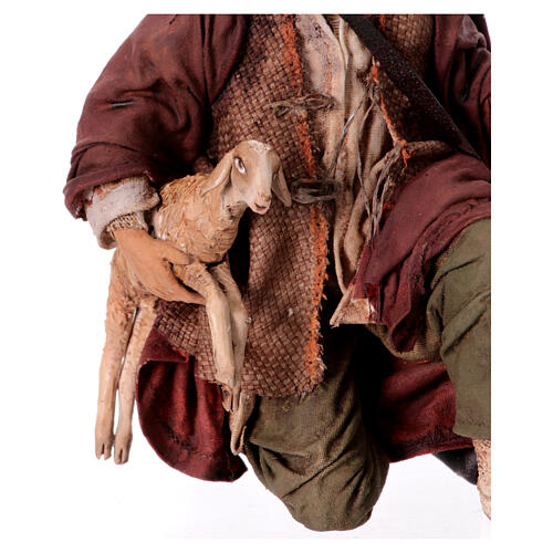 Pastore in ginocchio con pecora 18 cm Angela Tripi 4