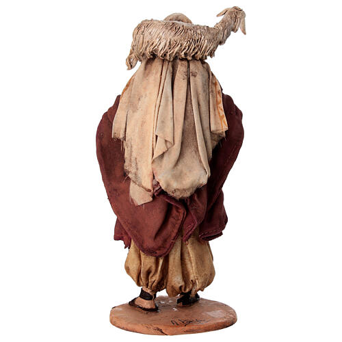 Berger portant un mouton 13 cm Angela Tripi 4