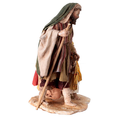 Nativity scene figurine, shepherd with two little children 13 cm made by Angela Tripi. 6