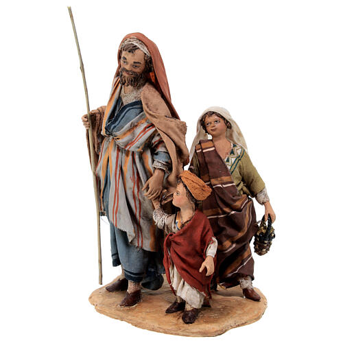 Nativity scene figurine, shepherd with two little children 13 cm made by Angela Tripi. 3