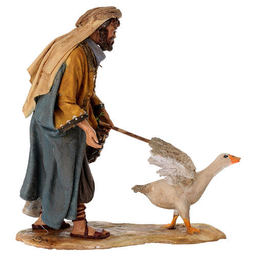 Nativity scene figurine, shepherd chasing after a goose, 13 cm made by Angela Tripi 6