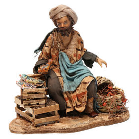 Krippenfiguren von Angela Tripi: Fisch Händler 13cm Angela Tripi