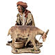 Pasterz dojący kozę 30 cm szopka Angela Tripi s3