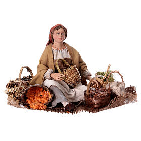Getreideverkäuferin, für 18 cm Krippe von Angela Tripi, Terrakotta