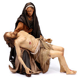 Pietà, Szene der Kreuzabnahme, für 30 cm Krippe von Angela Tripi, Terrakotta