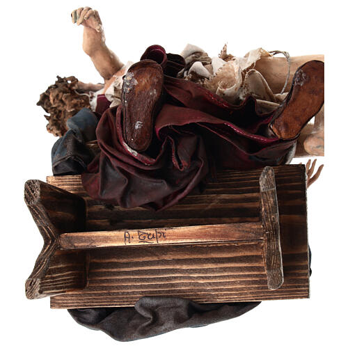 Pietà, Szene der Kreuzabnahme, für 30 cm Krippe von Angela Tripi, Terrakotta 12