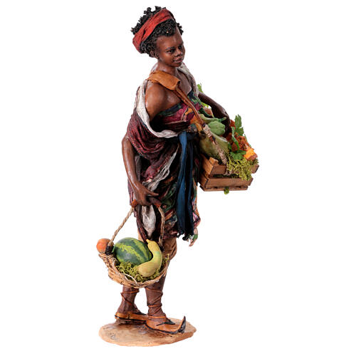 Arbeiterin mit Kürbissen, für 30 cm Krippe von Angela Tripi, Terrakotta 7