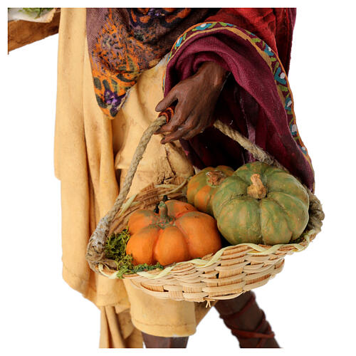 Slave with Pumkins Nativity 30 cm Angela Tripi 6