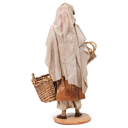 Shepherdess with empty baskets in terracotta 30 cm for Angela Tripi Nativity Scene 5