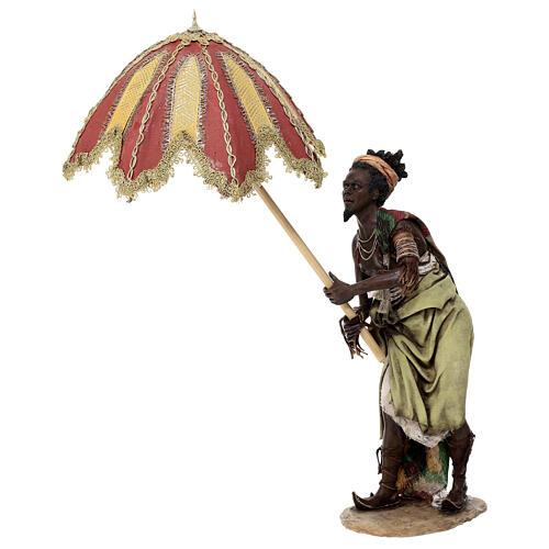 Stehender Diener mit Schirm, für 30 cm Krippe von Angela Tripi, Terrakotta 1