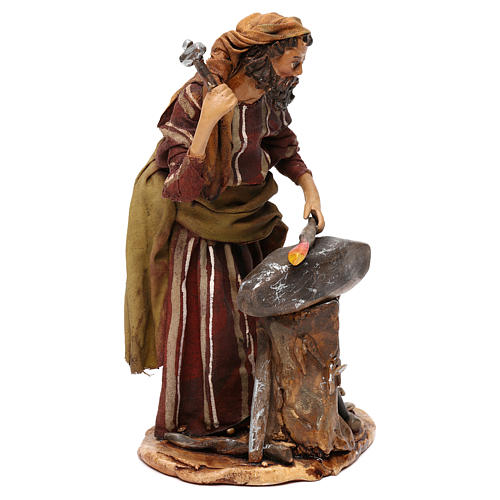 Nativity Scene figurine Man with anvil, Angela Tripi 18 cm 4