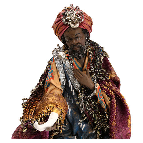 Moor Wise Men Kneeling, 18 cm Angela Tripi 2