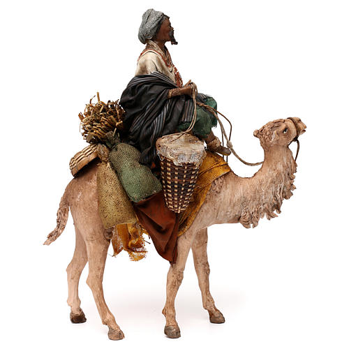Homem Montando Camelo Presépio Angela Tripi com figuras de altura média 13 cm 5