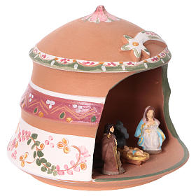 Stable with 4 cm nativity in Deruta terracotta with pink decorations, 10x15x15 cm