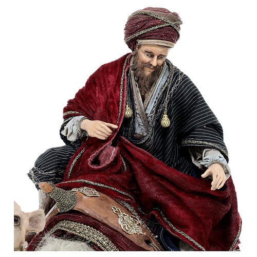 Heiliger König auf einem Kamel sitzend und Diener, für 30 cm Krippe von Angela Tripi, Terrakotta 2
