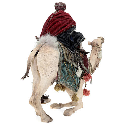 Heiliger König auf einem Kamel sitzend und Diener, für 30 cm Krippe von Angela Tripi, Terrakotta 17