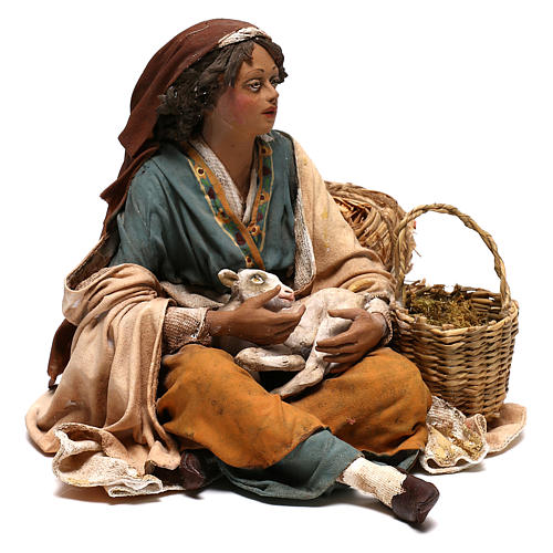 Sitzende Frau mit Zicklein, für 30 cm Krippe von Angela Tripi, Terrakotta 5