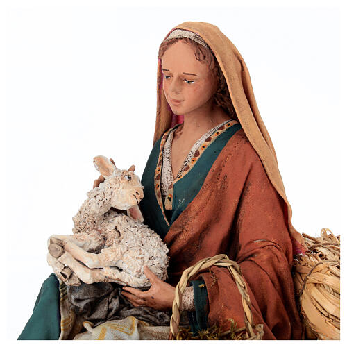 Femme avec petite chèvre crèche Tripi 30 cm 2