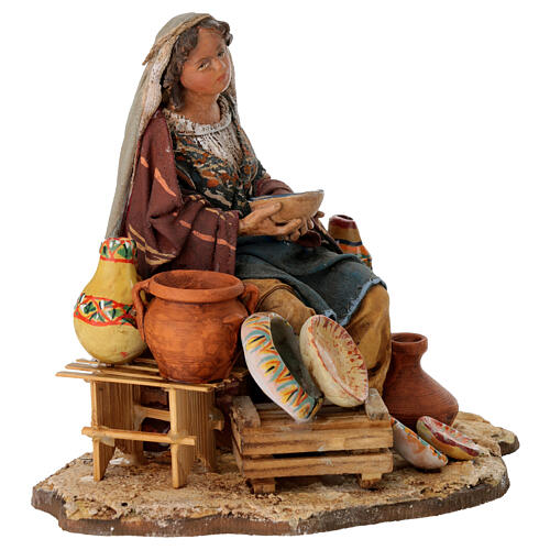 Nativity scene figurine, woman selling pottery by Angela Tripi 13 cm 5