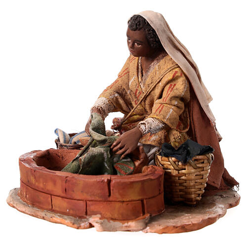 Nativity scene figurine, Woman washing clothes by Angela Tripi 13 cm 2