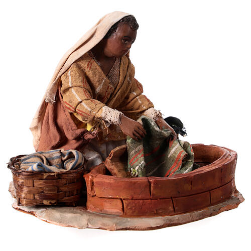 Nativity scene figurine, Woman washing clothes by Angela Tripi 13 cm 3