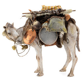 Stehendes Kamel mit Last, für 30 cm Krippe von Angela Tripi, Terrakotta