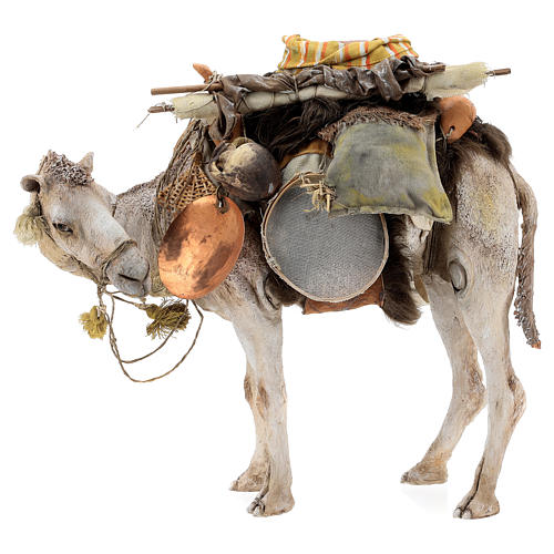 Stehendes Kamel mit Last, für 30 cm Krippe von Angela Tripi, Terrakotta 1