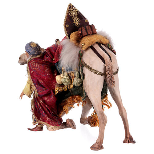 Heiliger König, der vom Kamel absteigt, für 18 cm Krippe von Angela Tripi, Terrakotta 17