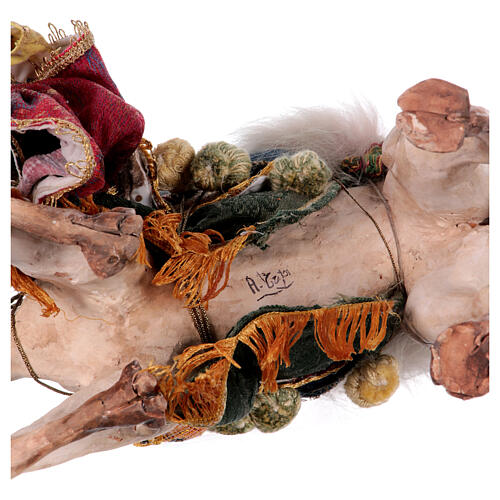 Heiliger König, der vom Kamel absteigt, für 18 cm Krippe von Angela Tripi, Terrakotta 22