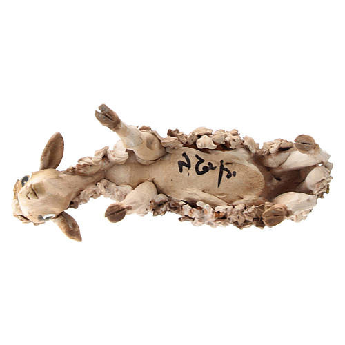 Ovelha curvada para presépio Angela Tripi com figuras de 13 cm de altura média 5