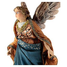 Anjo da Anunciação de pé para presépio Angela Tripi com figuas de altura média 13 cm