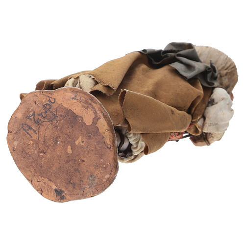 Hirte mit einem Schaf auf den Schultern, für 13 cm Krippe von Angela Tripi, Terrakotta 5