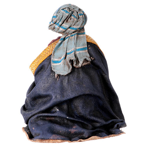 Mędrzec klęczący 13 cm, Angela Tripi 4