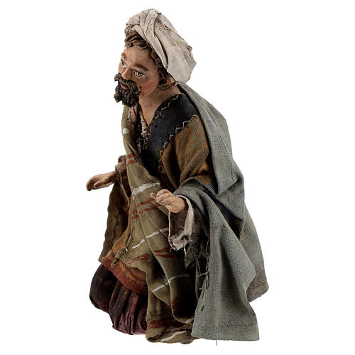 Nativity scene figurine, Amazed shepherd by Angela Tripi 13 cm 3