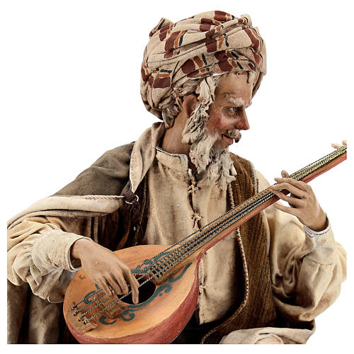 Musiker mit Instrument, für 30 cm Krippe von Angela Tripi, Terrakotta 4