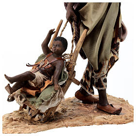 Mulher negra com criança Presépio Angela Tripi com figuras de altura média 30 cm