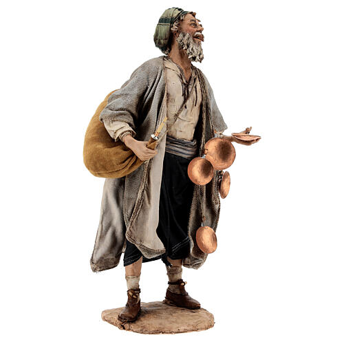Man with saddlebag, 30 cm Angela Tripi Nativity Scene 5