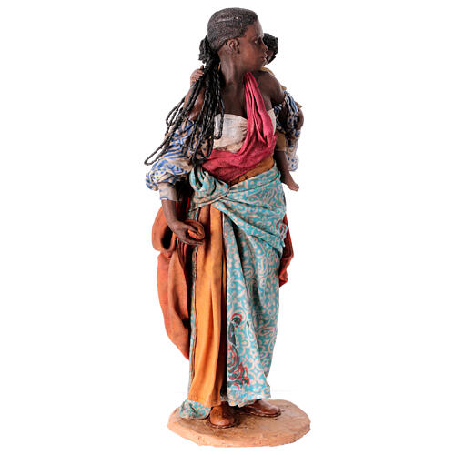 Moor lady with child for Angela Tripi's Nativity Scene with 30 cm characters 5