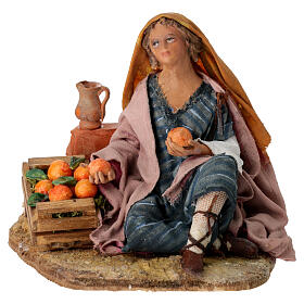 Donna al muretto 13 cm presepe Tripi