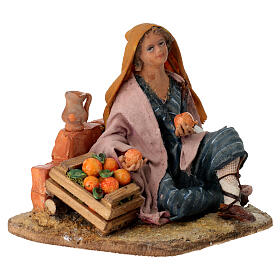 Donna al muretto 13 cm presepe Tripi