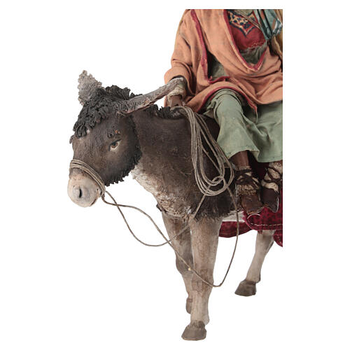 Mulher sentada no burro Presépio Angela Tripi com figuras de altura média 18 cm 4