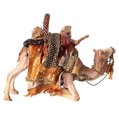 Heiliger König, der vom Kamel absteigt, für 13 cm Krippe von Angela Tripi, Terrakotta 5