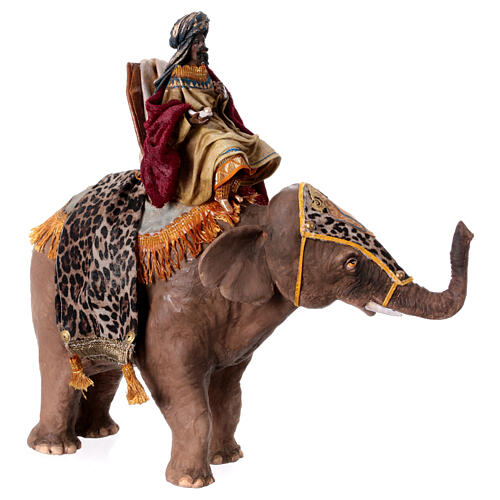 Rei Mago negro no elefante terracota para presépio Angela Tripi com figuras de altura média 13 cm 11