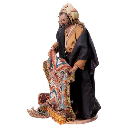 Rug merchant figurine for 18 cm nativity Angela Tripi terracotta 3